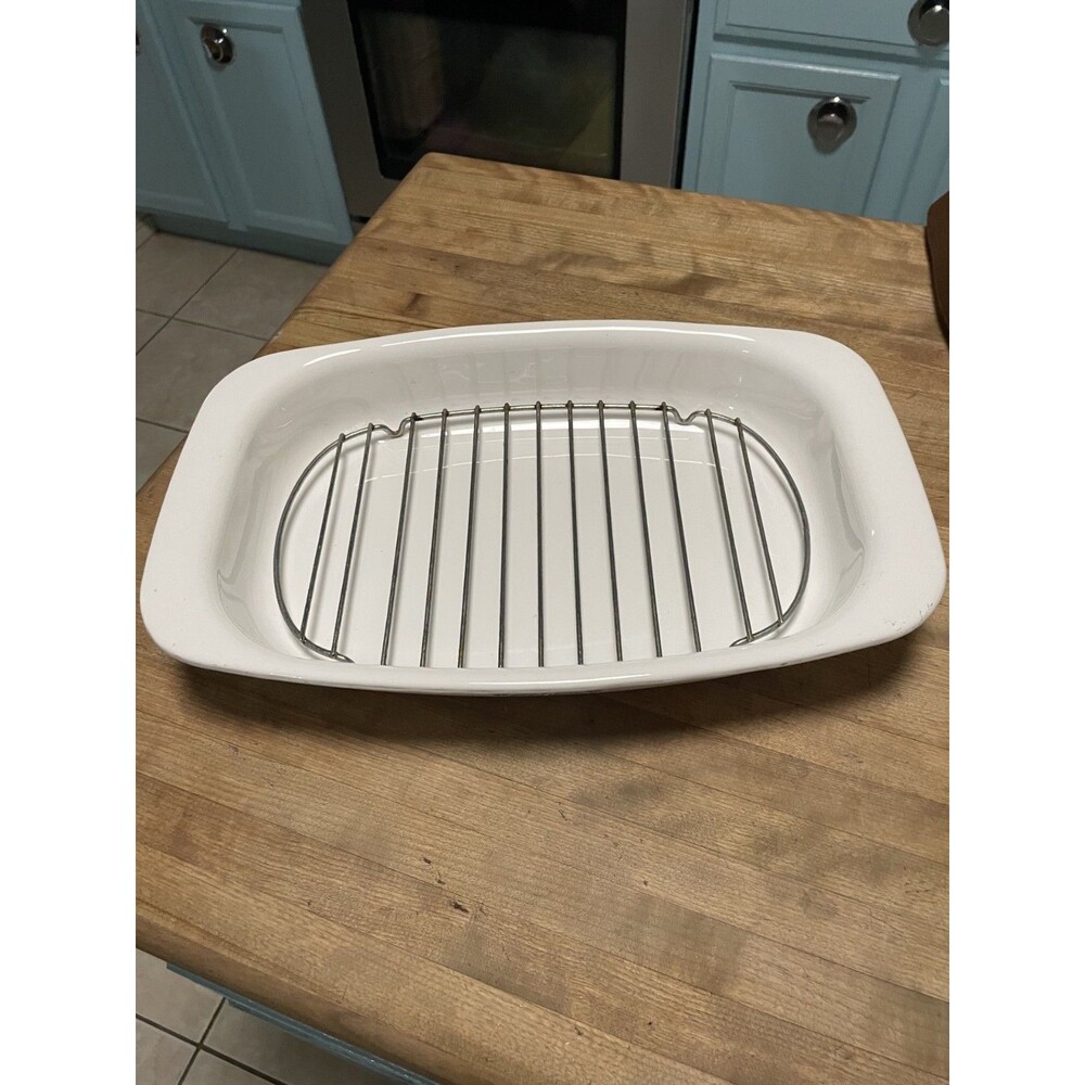 Oval Corningware roasting pan with wire rack insert